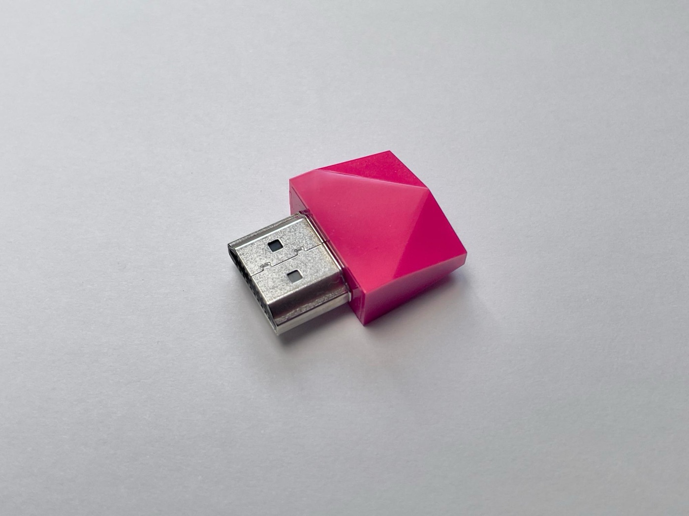 Windows機にはUSB-Cタイプの他にHDMIタイプも。普段使わないHDMIポートを使って画面共有ができるのは便利