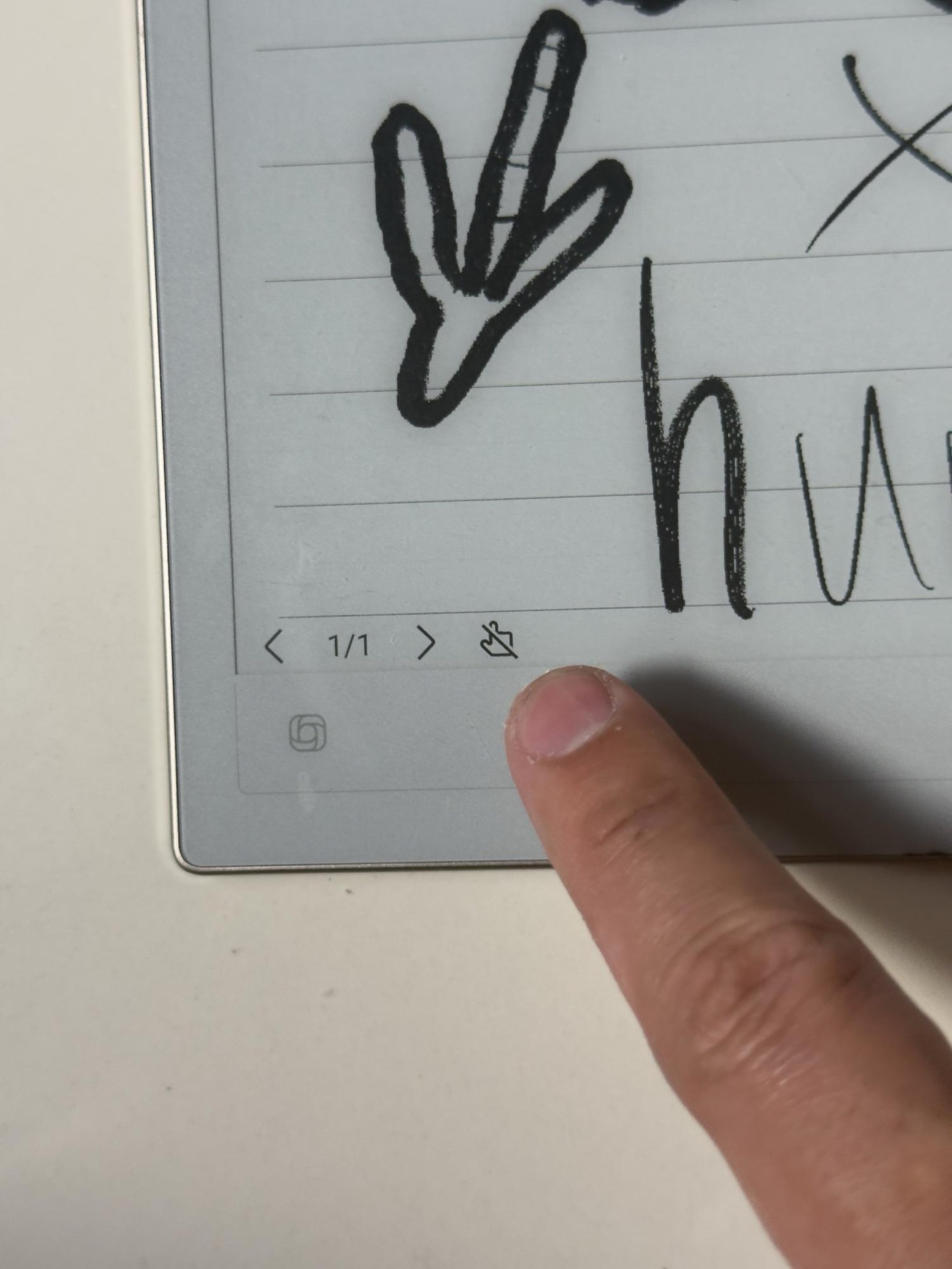 ノートを作成時、通常はタッチが反応しなくなっているため、ミスライティングも減るよく考えられた仕様