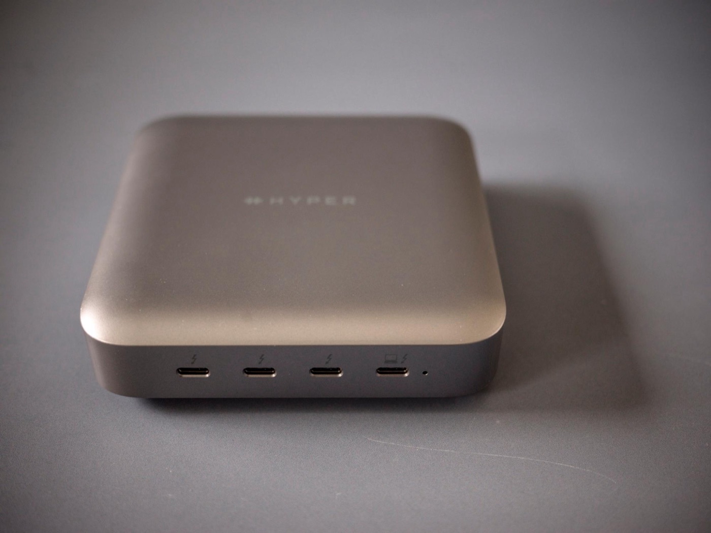 The whole hub, with four ports lined up on the front.
