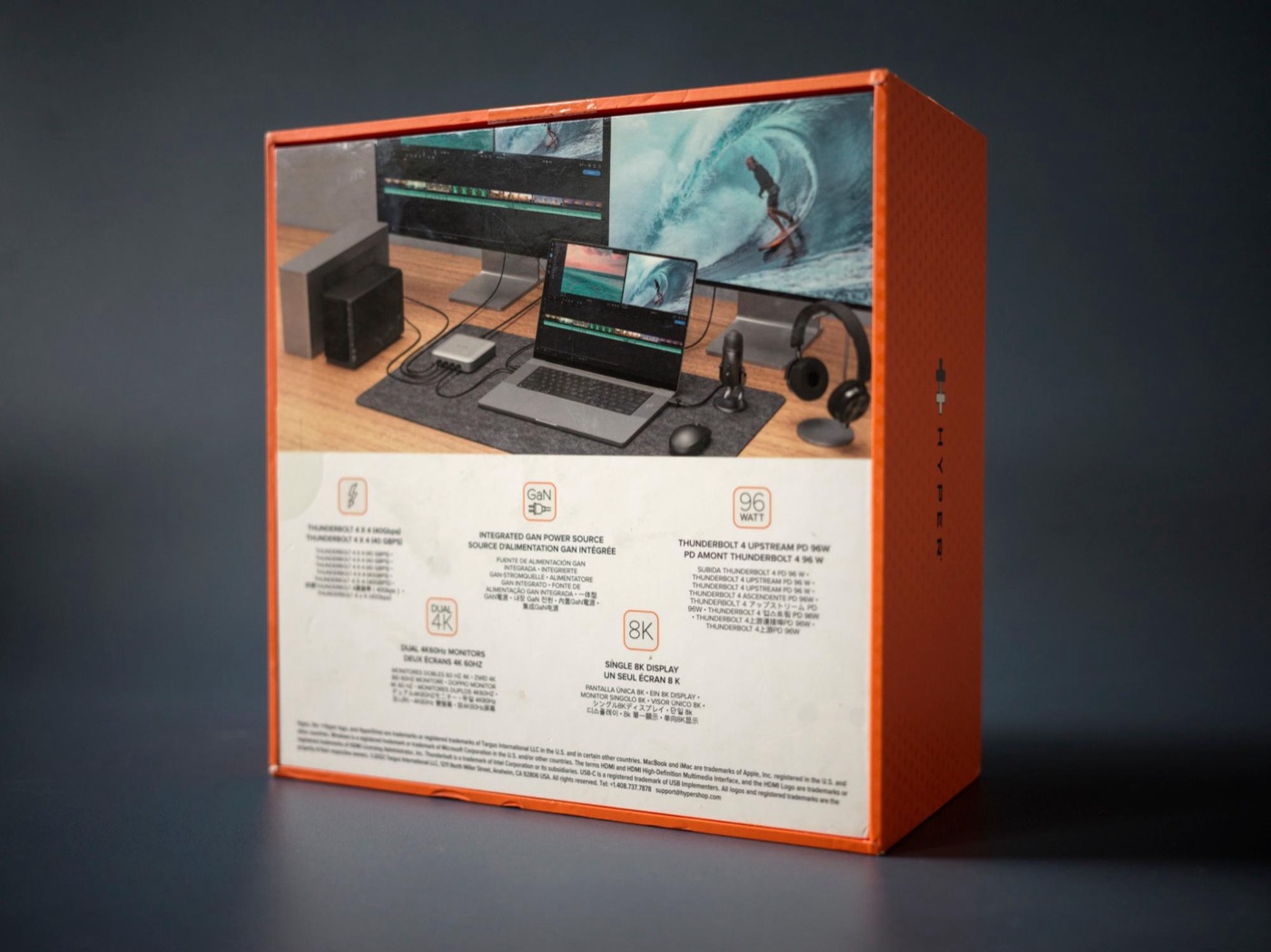 The back of the box, with the maker’s example setups.
