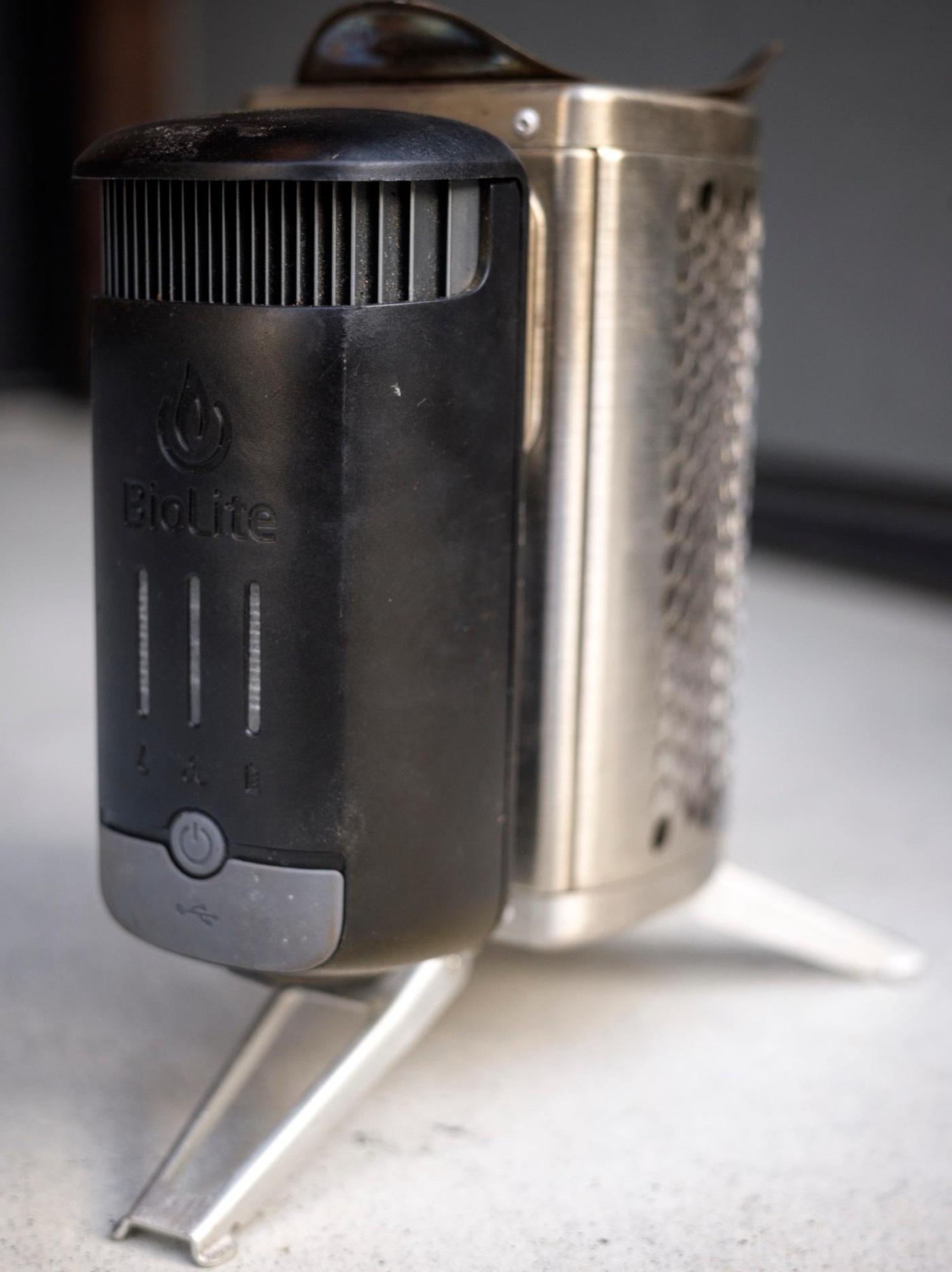 モジュールを取り付けたCampStove 2 PLUS。